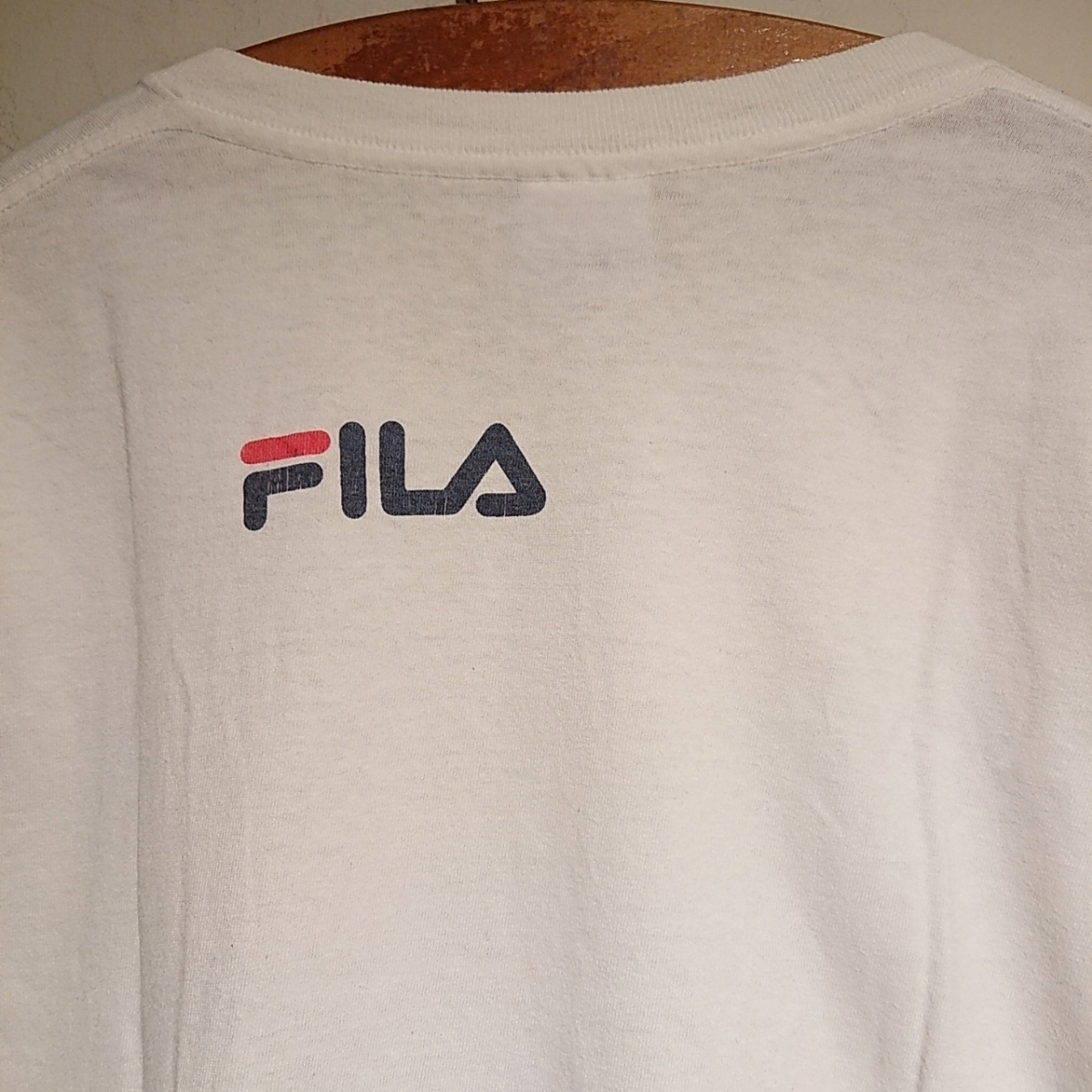 90s ビンテージ FILA フィラ ロゴ Tシャツ プリント アメリカ usa 製 古着 白 実寸 L 位 スポーツ ブランド イタリア  良コンディション