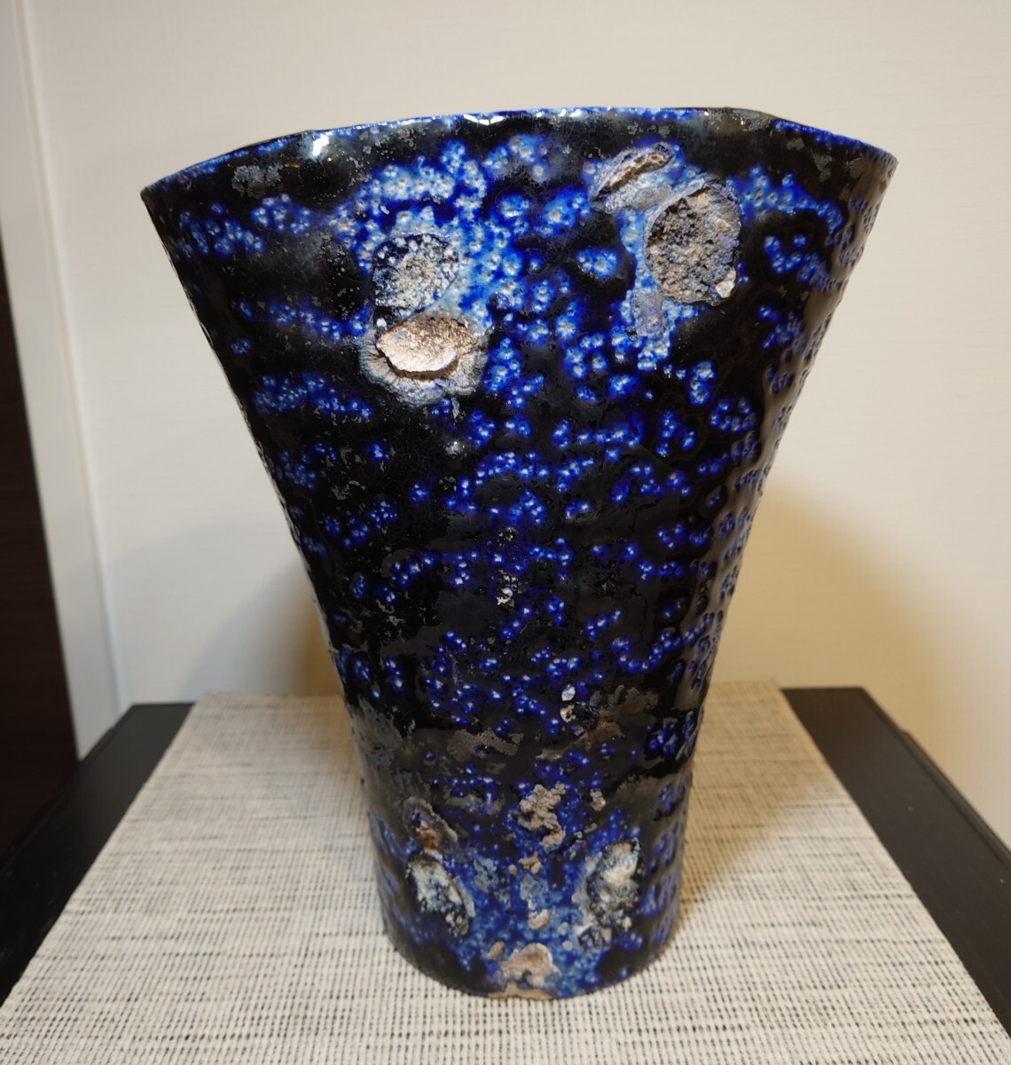 菊池昭 益子焼 塩釉 花器 花瓶 共箱 師:竹内彰 加守田章二 高さ約24.8cmの画像4