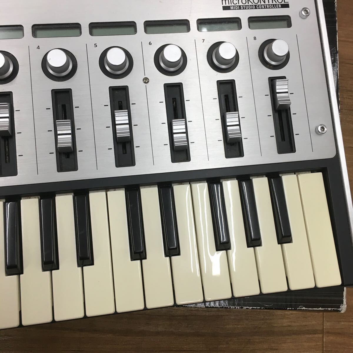 [ работоспособность не проверялась /AC адаптер отсутствует ]KORG microKONTROL MIDI STUDIO CONTROLLER Korg MIDI клавиатура 