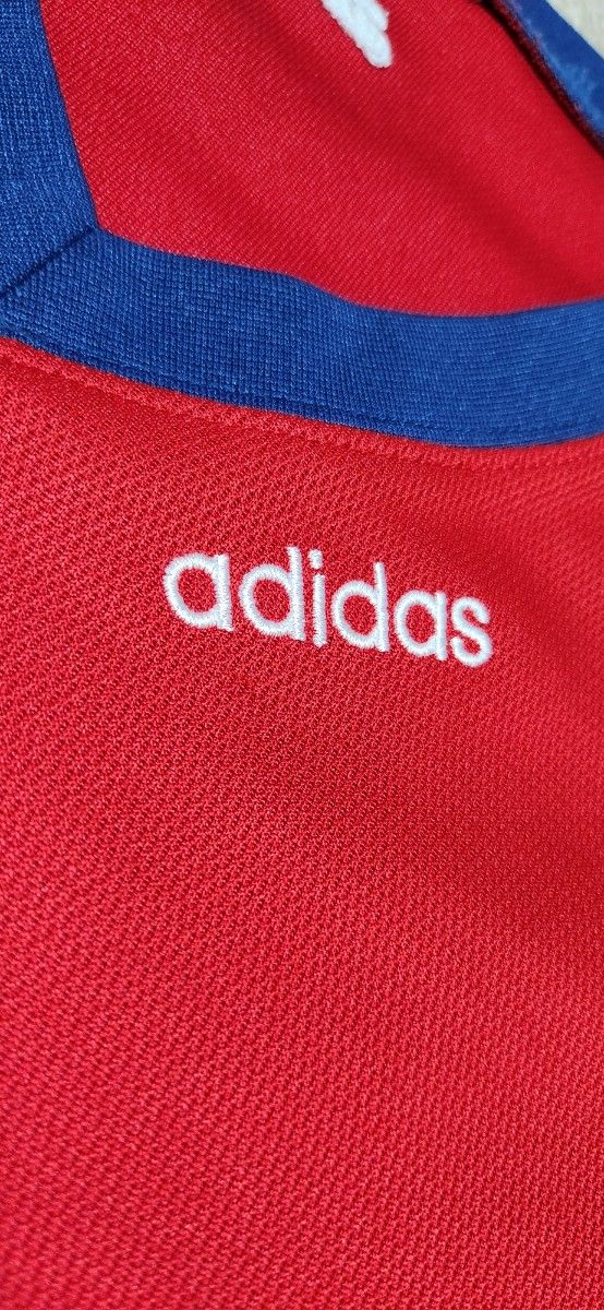 [adidas]サイズ150  半袖　Tシャツ　練習着　普段着　☆即購入OKです☆