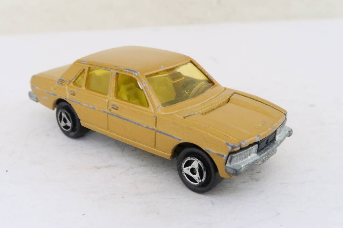 majorette PEUGEOT 604 プジョー 箱無 1/60 フランス製 ヨコの画像3