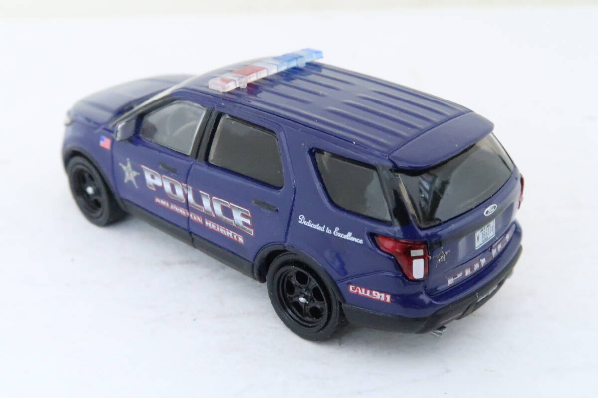 GREENLIGHT NYPD POLICE FORD CROWN VICTORIA EXPLORER フォード 箱無 3台 1/64? イクレの画像9