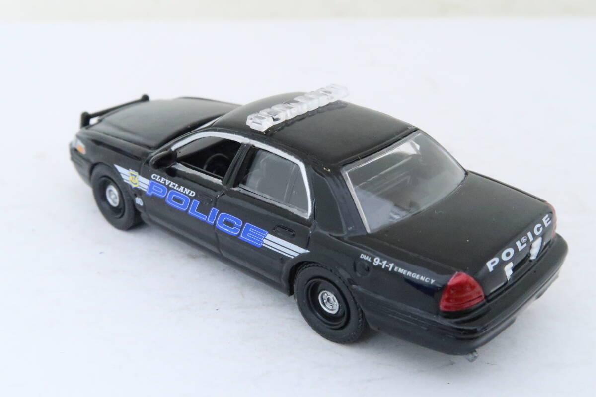 GREENLIGHT NYPD POLICE FORD CROWN VICTORIA EXPLORER フォード 箱無 3台 1/64? イクレの画像6
