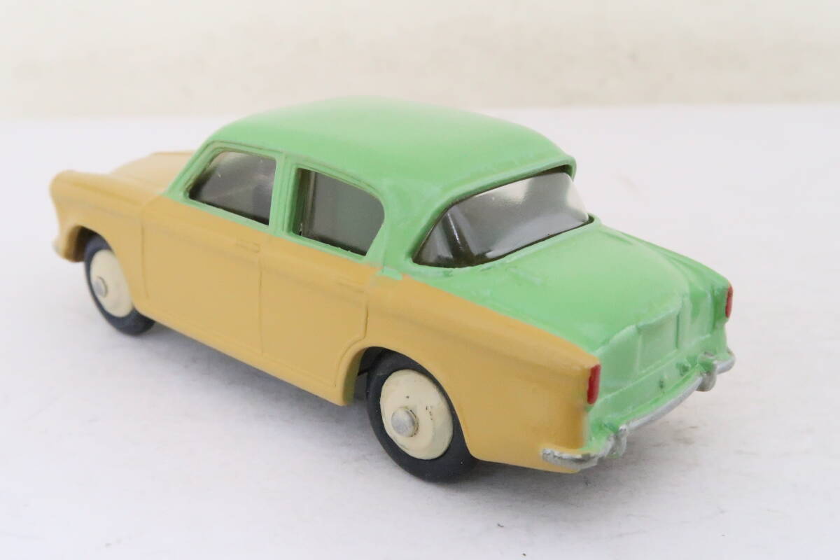 li краска DINKY HILLMAN MINX Hillman Minx без коробки 1/43 Англия производства Dinky nako