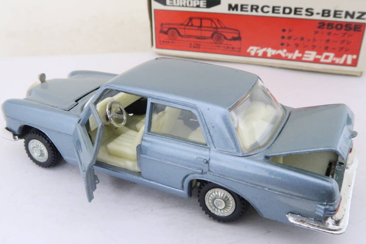 DIAPET EUROPE NACORAL MERCEDES BENZ 250SE メルセデスベンツ 箱付 1/43 スペイン製 イロレ_画像5