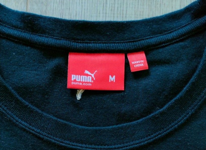 PUMAプーマ 半袖 Tシャツ 黒　Mサイズ