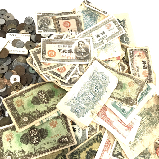 1円 日本古銭 中国古銭 硬貨 コイン 紙幣 貨幣 等 大量セット 総重量 約17Kg まとめ セット 骨董 ビンテージの画像6