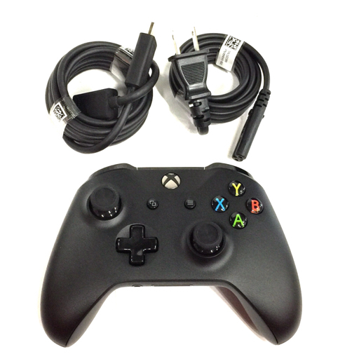 1円 Microspft Xbox One X ゲーム機 本体 通電確認済み 付属品有りの画像5