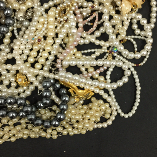 1円 真珠 パール イミテーション含む ネックレス ブローチ タイピン等 アクセサリー まとめ 総重量約0.9kgの画像6