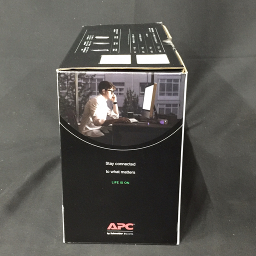 新品同様・未使用 APC BE425M-JP APC ES 425 雷ガードタップ 電源バックアップ コンピュータ周辺機器_画像3