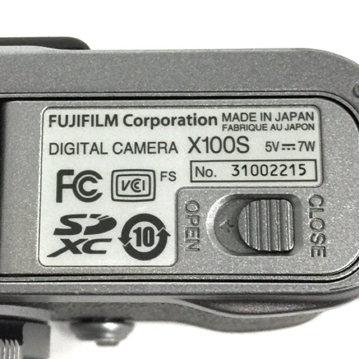 FUJIFILM FinePix X100S SUPER EBC 23mm 1:2 コンパクトデジタルカメラ 付属品有り_画像8