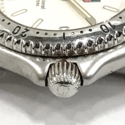 タグホイヤー プロフェッショナル デイト クォーツ 腕時計 S99.013K ボーイズサイズ ホワイト文字盤 純正ブレス_画像2