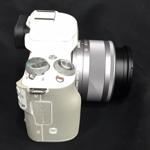 Canon EOS Kiss M EF-M 15-45mm 1:3.5-6.3 IS STM ミラーレス一眼 デジタルカメラ 光学機器_画像6
