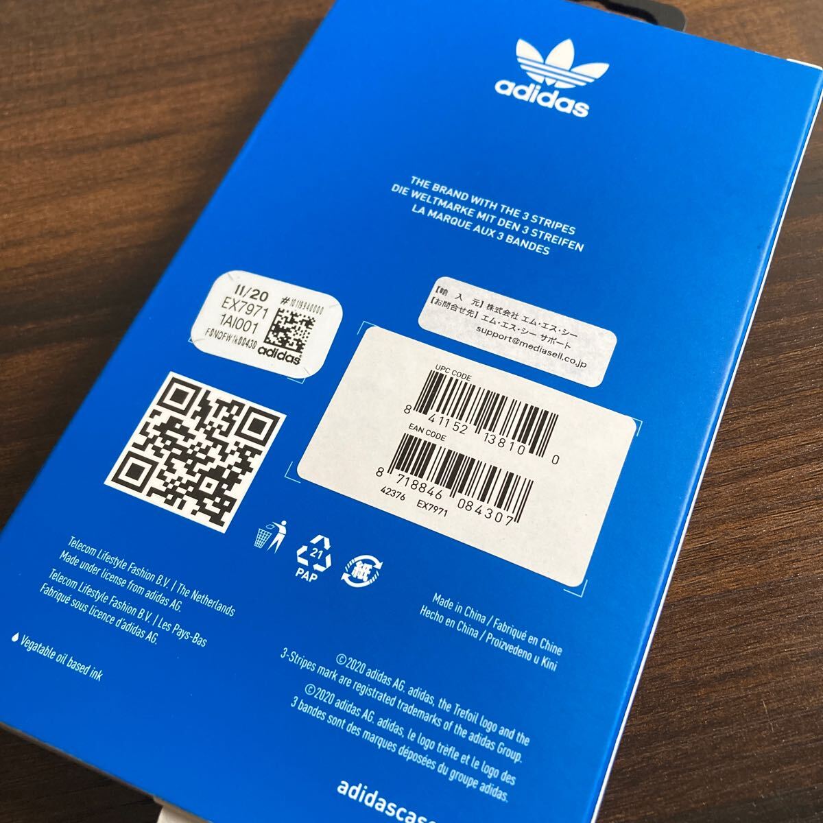 adidas アディダス iPhone 12 / 12 Pro ケース カバー_画像5