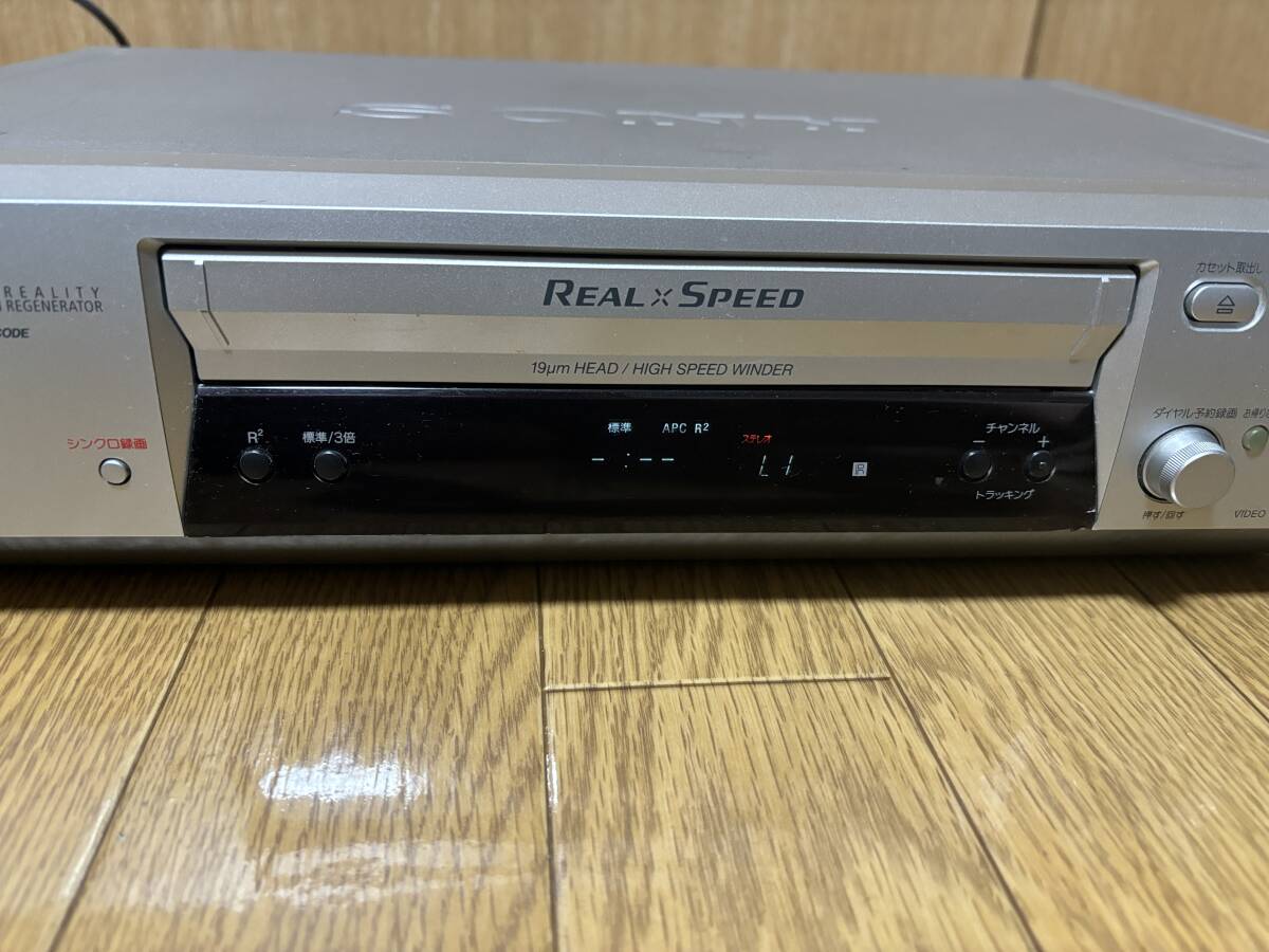 SONY ソニー★SLV-NR300★VHSビデオデッキ★取扱説明書付★02年製★中古ジャンク品の画像2