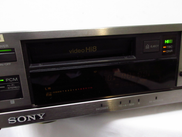 a5789　通電OK　ソニー　SONY　EV-BS3000　ビデオカセットレコーダーHi8　8mm　デジタルステレオBS　ジャンク扱い_画像6