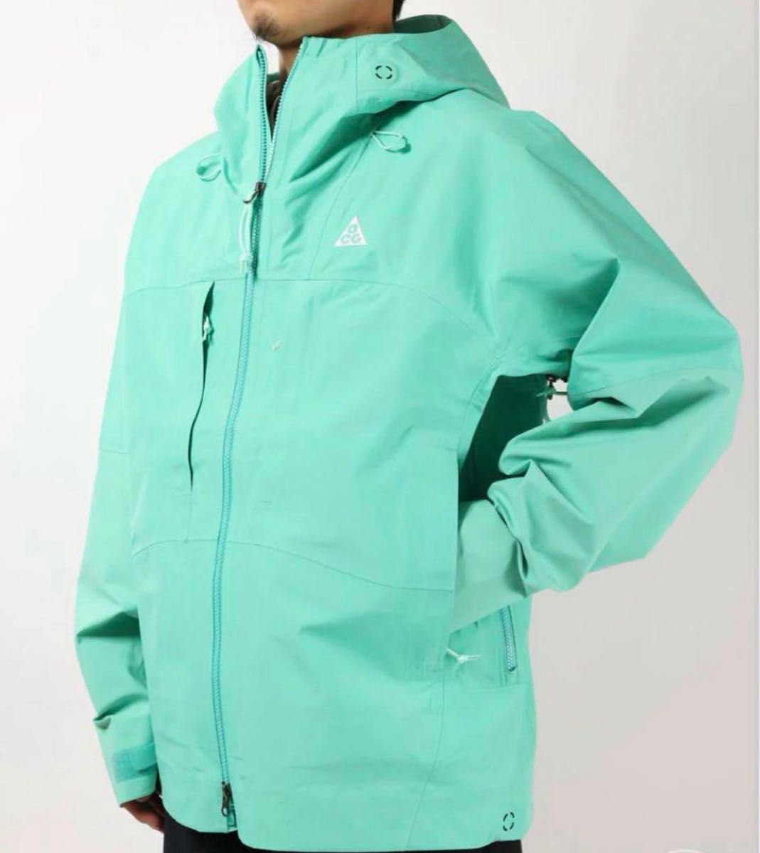 新品タグ付 ナイキ ACG ゴアテックス ジャケット ティファニー L 新品タグ付 ナイキ ACG ゴアテックス ジャケット ティファニー L