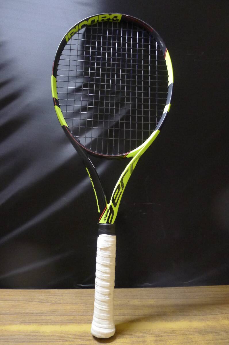 EE609 Babolat バボラ 硬式テニスラケット [PURE aero TOUR ピュアアエロ ツアー (♯3) (4 3/8)]/140_画像1