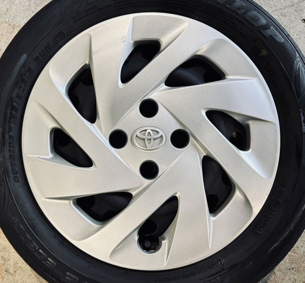 ★お値打ち出品★ 4本 アクア 純正 タイヤホイール 185/60R15 鉄チン スチール 15インチ 5.5J 4H PCD100 A-5-65_画像5