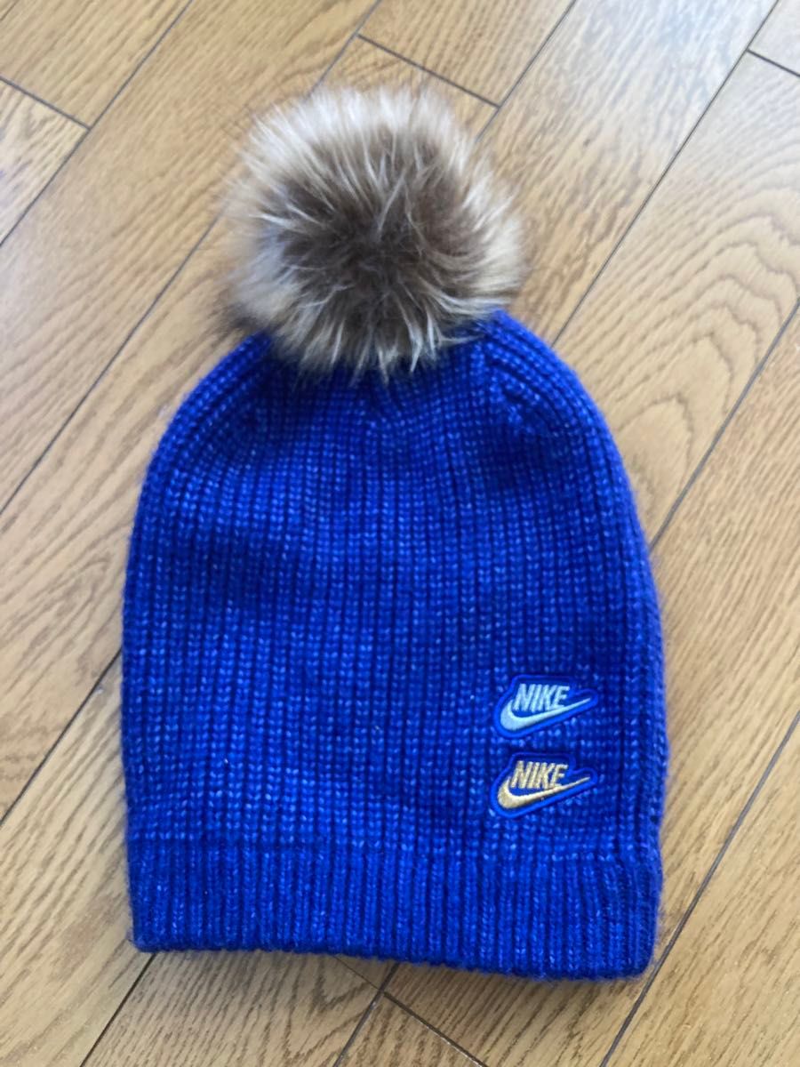 未使用　がわいい　NIKE ニット帽 ニットキャップ