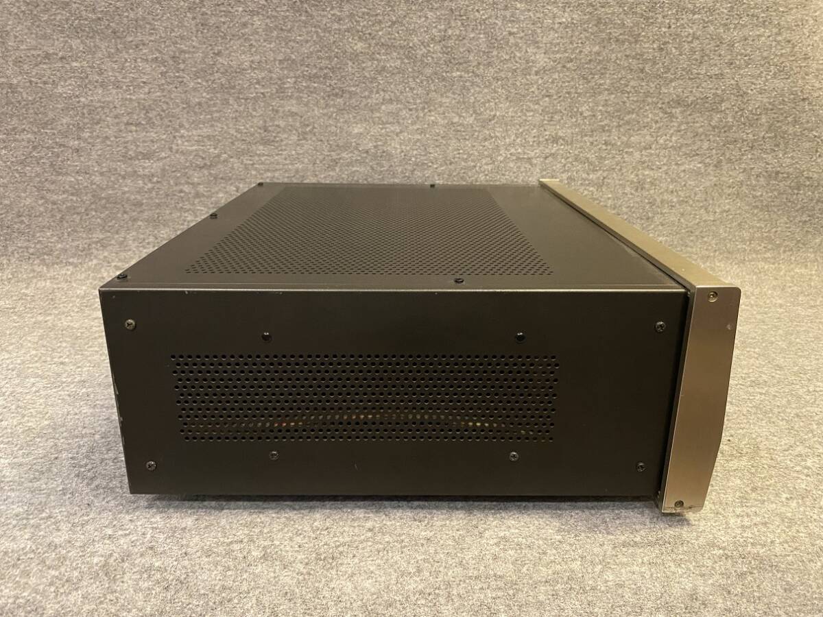 Accuphase( Accuphase ) pre-main amplifier [E-303] junk electrification is OK