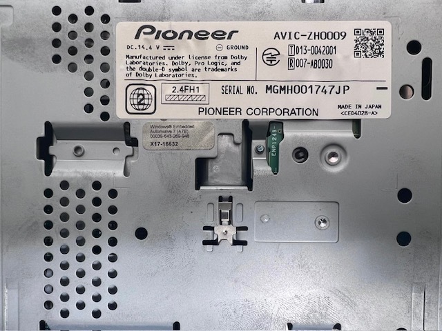 [A-102] CARROZZERIA AVIC-ZH0009 地図データ2013年　ETC SET★中古_画像6