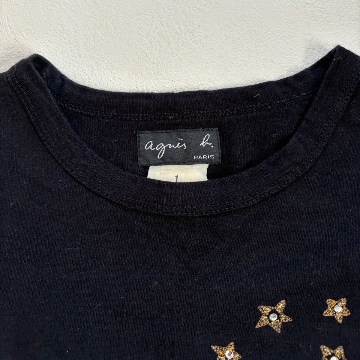 Agnes b.アニエスベー　スパンコールビーズ刺繍５部袖Tシャツ　 カットソー　ブラック