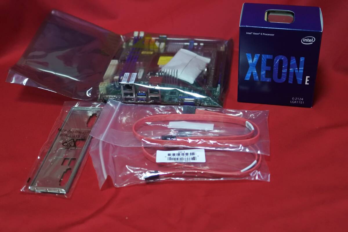 【新品未開封】Supermicro X11SCL-IF mini-ITXバルク & Intel Xeon E-2124 3.30GHz BOX　セット_画像1