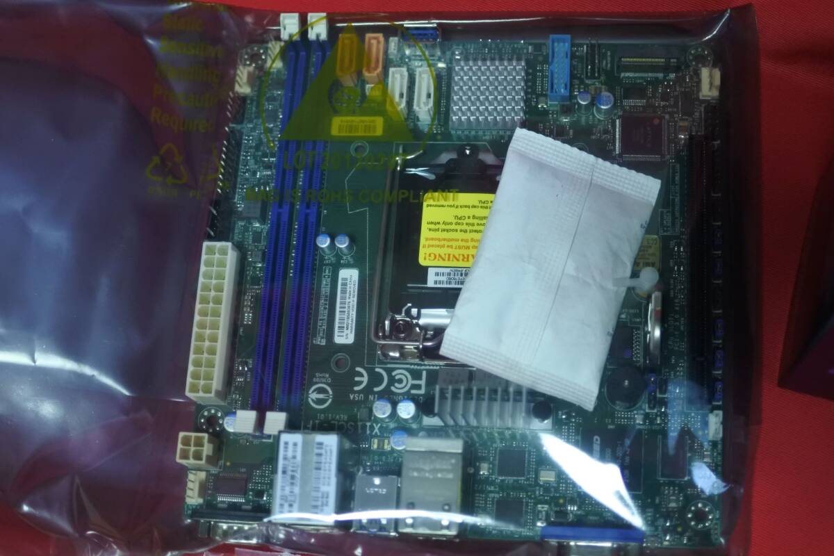 【新品未開封】Supermicro X11SCL-IF mini-ITXバルク & Intel Xeon E-2124 3.30GHz BOX　セット_画像4