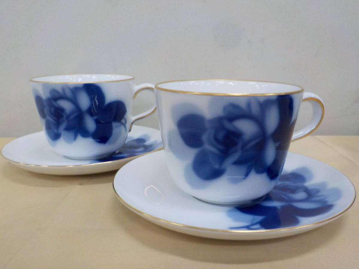 ◇大倉陶園 OKURA ブルー ローズ カップ&ソーサー ペアカップ コーヒーカップの画像3