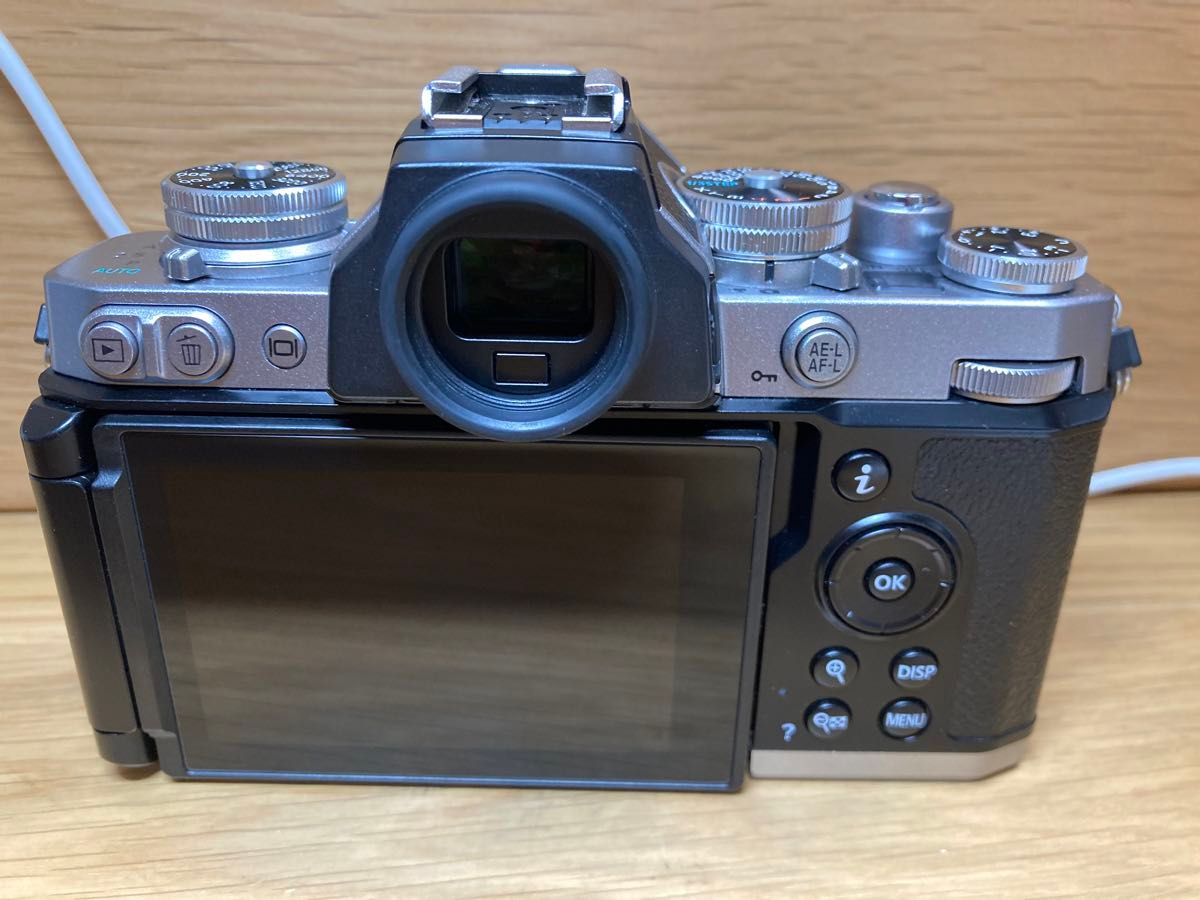 Nikon Zfc ボディ Z DX 50-250 VR 銘匠光学25mm f2付き|Yahoo Nikon Zfc ボディ Z DX 50-250 VR 銘匠光学25mm f2付き|Yahoo