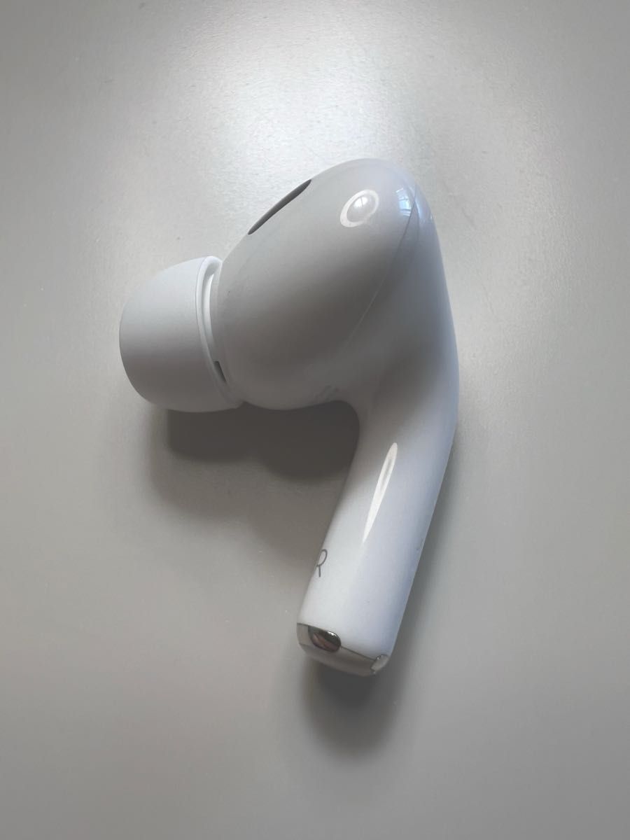 AirPods Pro 第2世代 右耳 A2698 MQD83J/A 片耳 片方