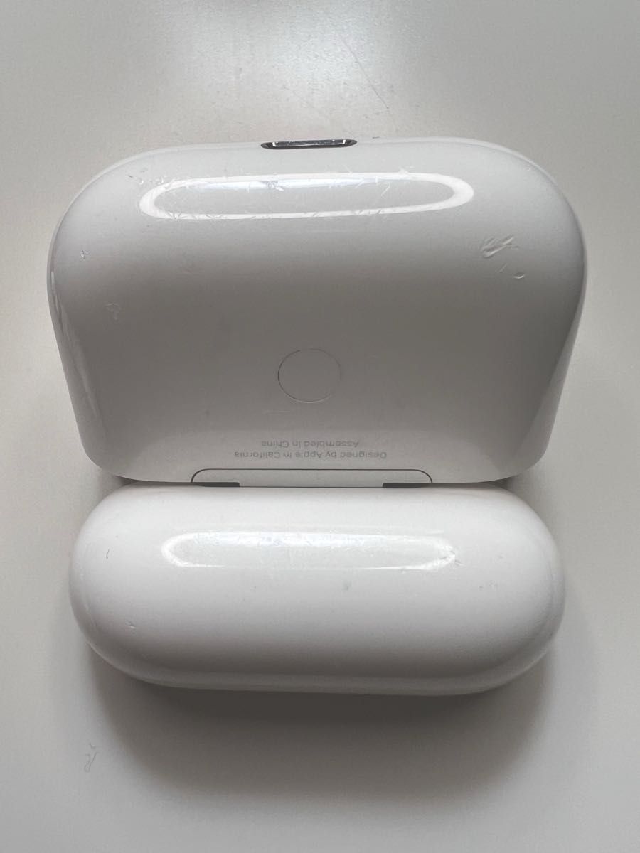 AirPods 第3世代 MME73J/A MPNY3J/A 充電ケースと右耳と左耳のみ