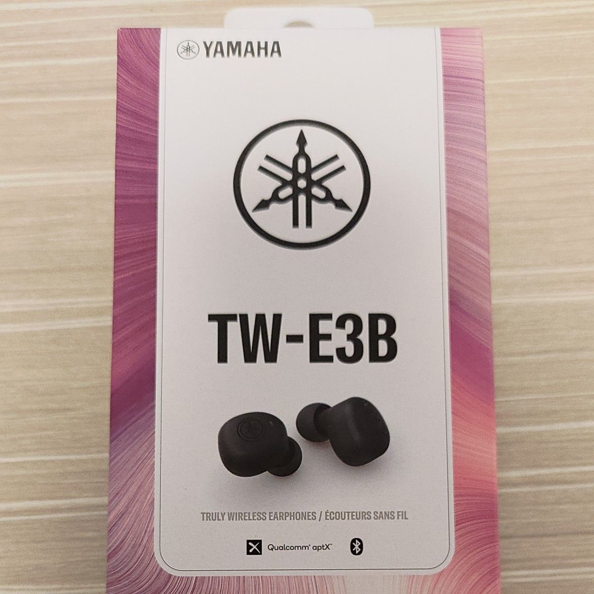 イヤホン TW-E3B（B） ブラック