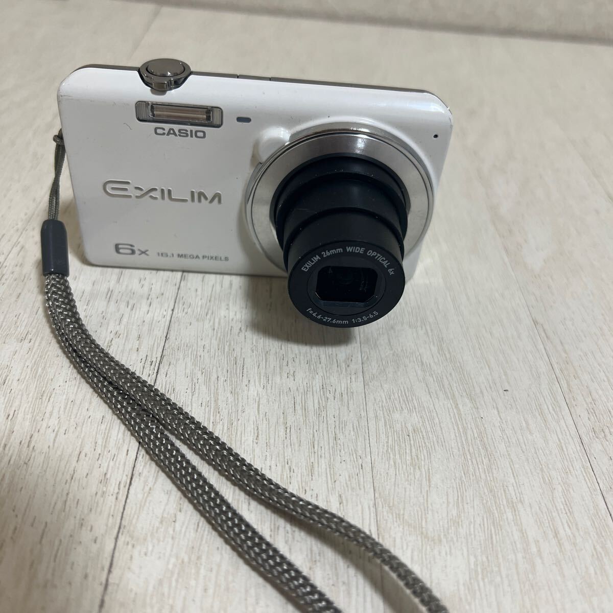 CASIO EXILIM EX-ZS26 コンパクトデジタルカメラ 起動確認済みの画像3