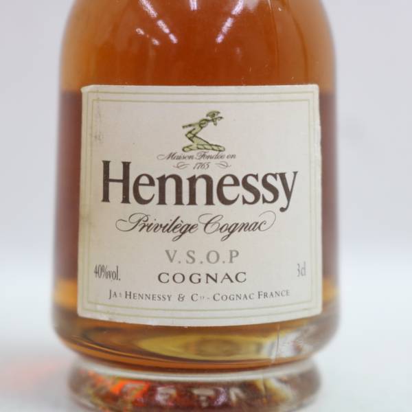 Hennessy（ヘネシー）VSOP ミニチュアボトル 40％ 30ml X24E070065の画像2