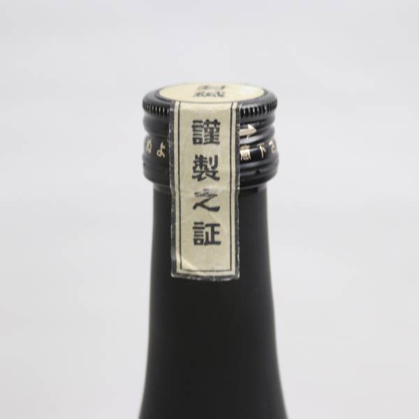 . comfort sake structure .. old type two step . included autumn . all . old sake 37 times 720ml T24E140004