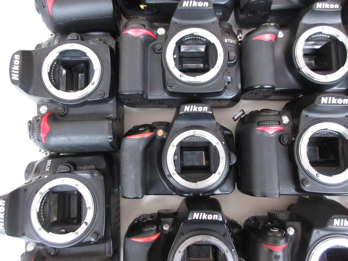(4968N)ジャンク Nikon D90 D3000 D3100 D3500 D5100 D5200 D5500 D5600 D7000 D7100ニコン まとめてセット 19台 動作未確認 同梱不可の画像3