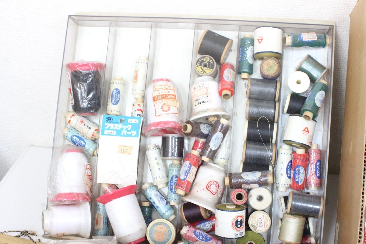 ○（5）手芸用品 糸 テープ　リボン 大量 まとめ ハンドメイド 材料_画像3