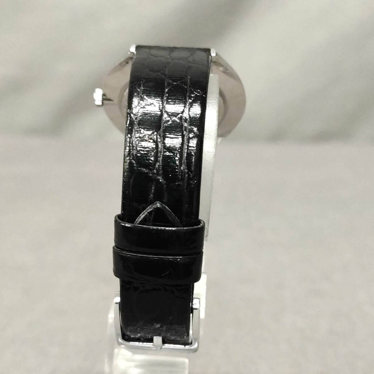 060514　265373　SEIKO　セイコー　2220-0300　メンズ腕時計　手巻き　文字盤ネイビー系カラー　紳士小物　稼働品_画像4