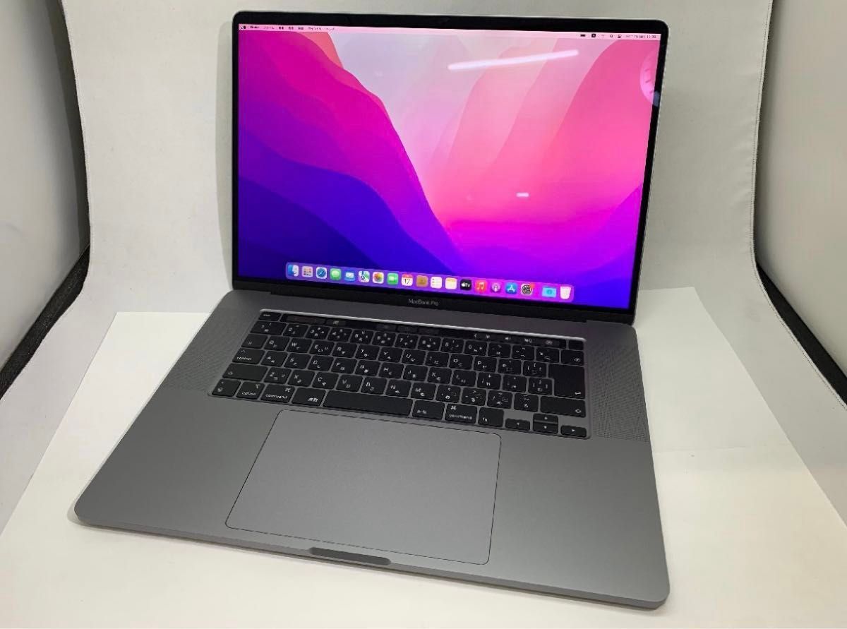 【ほぼ新品】MacBook Pro 2019 16inch 16インチ i9 32GB 1TB スペースグレイ 充放電回数15回