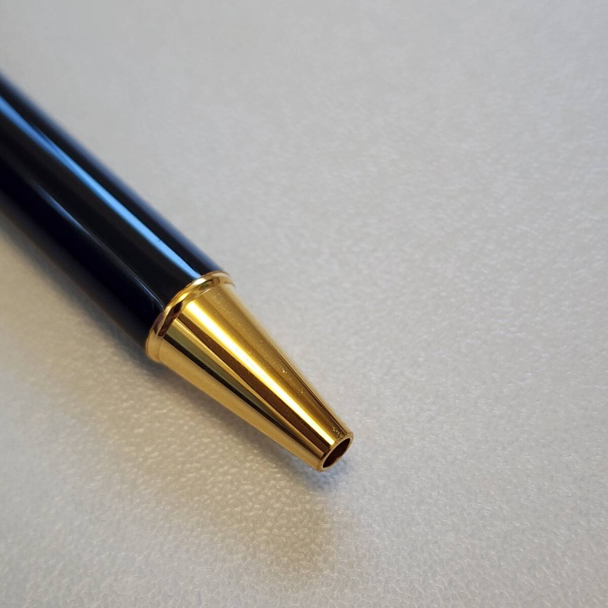 美品 Cartier カルティエ マスト ボールペン ツイスト式 筆記確認済み ケース付 ブラック ゴールドカラー 筆記具 筆記用具_画像6