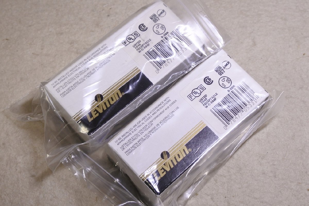 Leviton レビトン 5362-IGA ホスピタルグレード 3P コンセント 3-Pole NIB 2個セット NOS 貴重品！！ の画像1