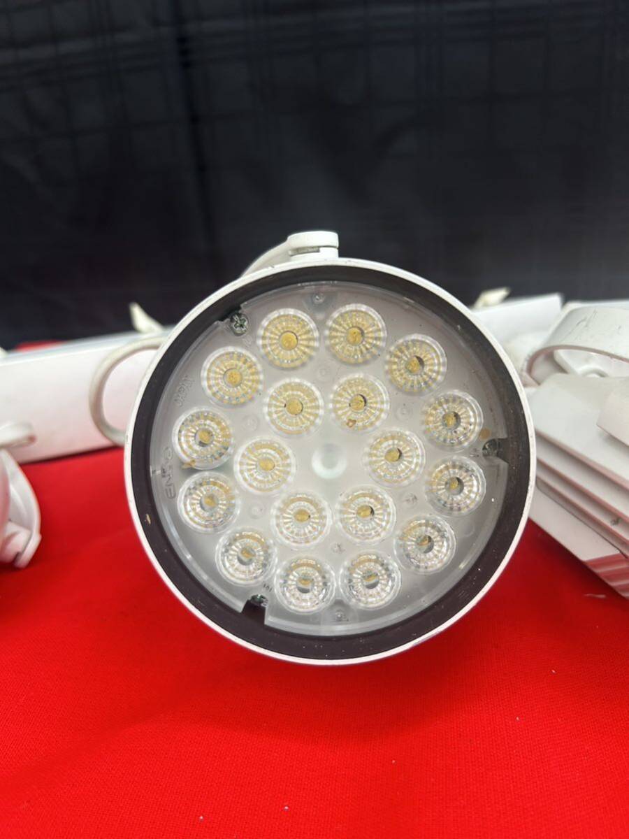 8-5-13-1 遠藤照明 LED スポットライト 2011年から2013年製　品番いろいろ　4個セット 動作確認済み　大量在庫_画像2