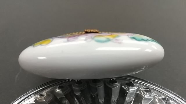 フランス リモージュボックス☆花柄 Peint-main Limoges France マーク入り 薄型 小物入れ 磁器 小箱【中古】_画像8