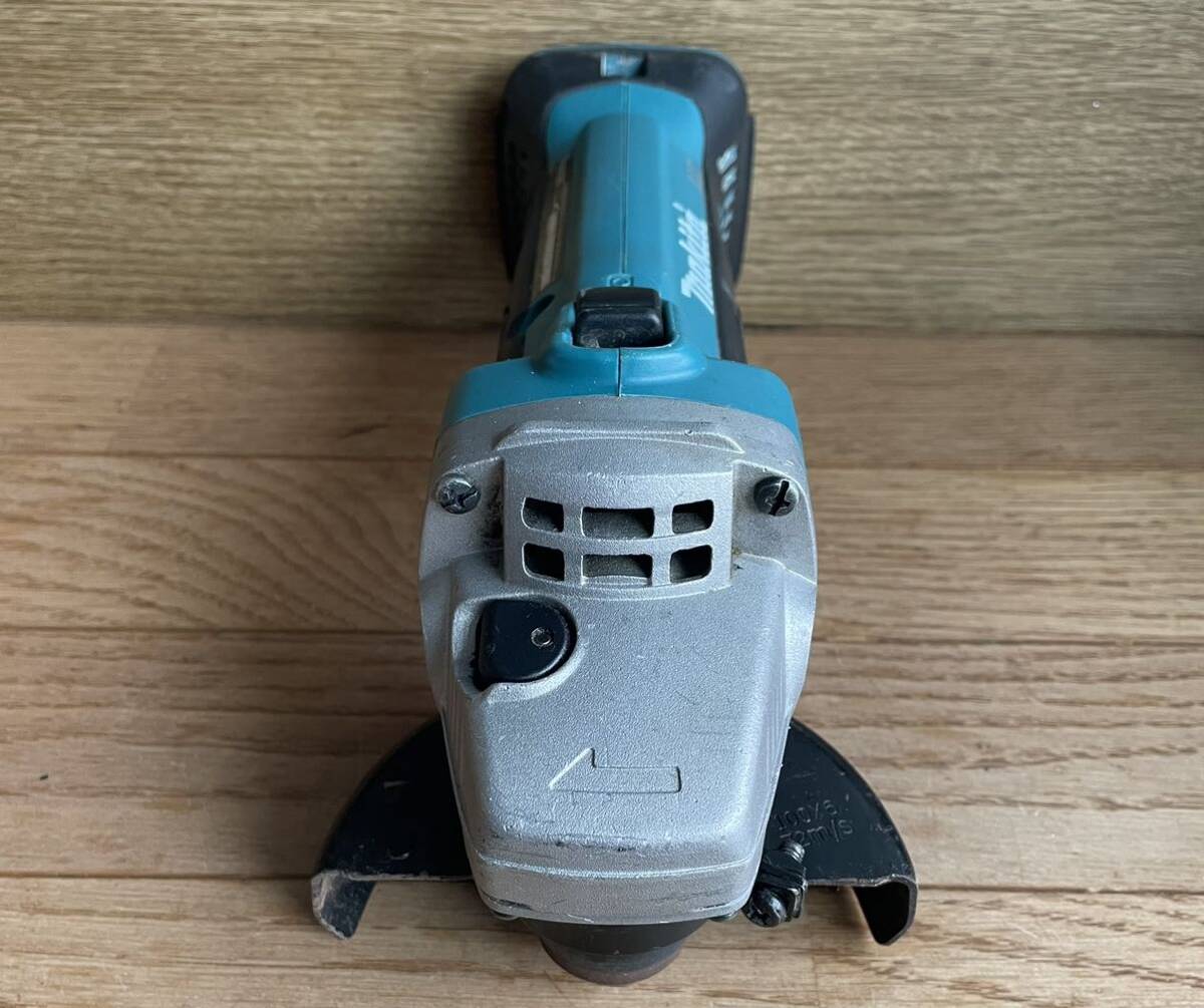 USED マキタ makita 充電式ディスクグラインダー 18V GA402D ga402 グラインダ_画像4