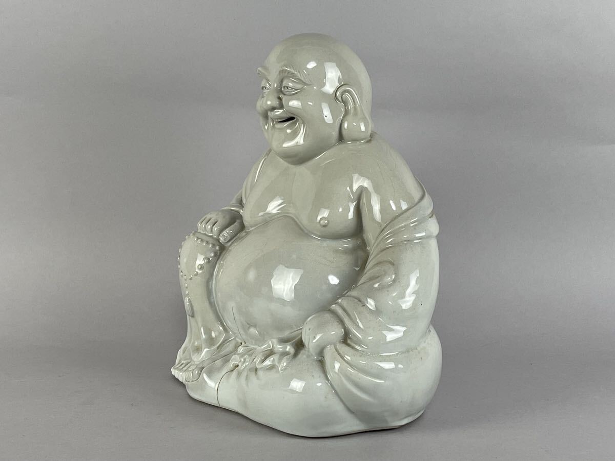 庄梅G347-100 中国美術　徳化白磁　仏像　弥勒菩薩　置物　仏教美術　古美術_画像4