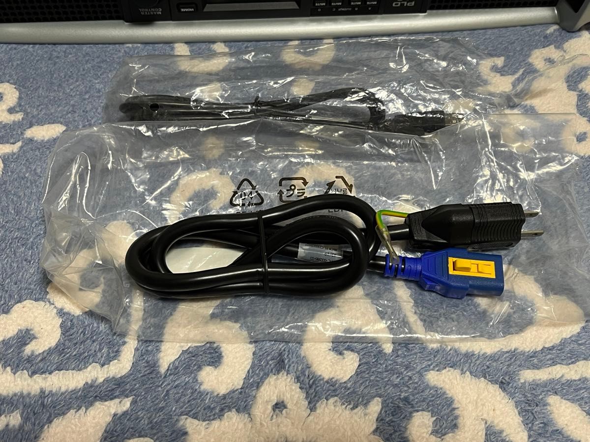美品 QSC キューエスシー PLD4 3 4チャンネル パワーアンプ PA 美品 QSC キューエスシー PLD4 3 4チャンネル パワーアンプ PA