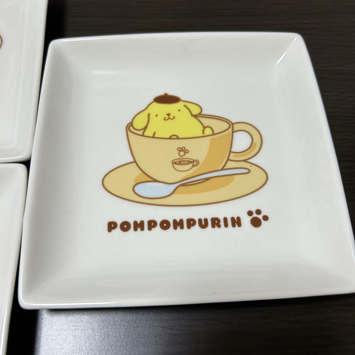 サンリオ　 小皿 食器 プレート　ポムポムプリン　ポチャッコ　シナモン