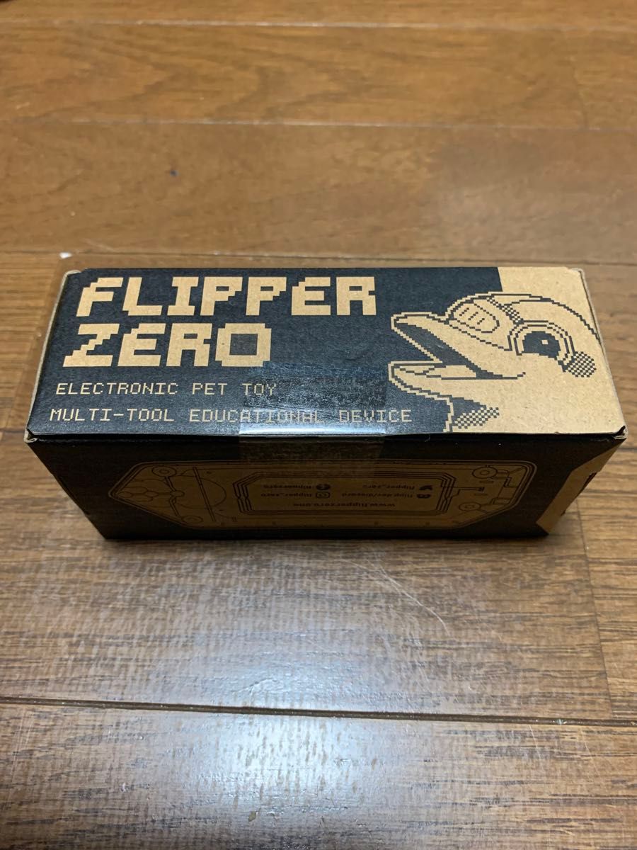 新品未使用　Flipper Zero フリッパー・ゼロ（画面保護シートケース付き）